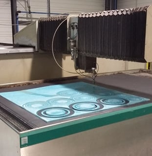 Fabrication et découpe de joints sur mesure