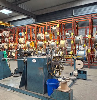 Fabrication d’élingues, câbles et matériel d’arrimage